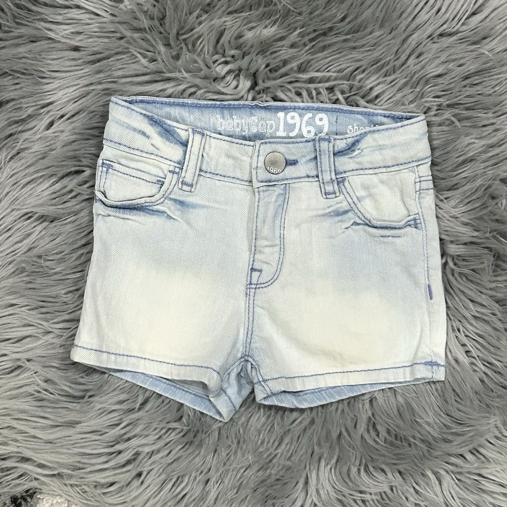 Baby Gap 1969 Girls Shortie Light Wash‎ Denim Shorts Size 4T